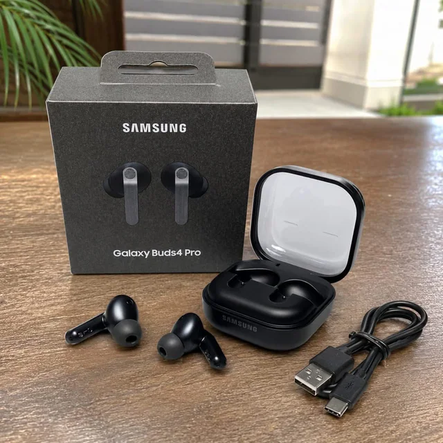 Écouteurs sans fil Samsung Galaxy Buds4 Pro