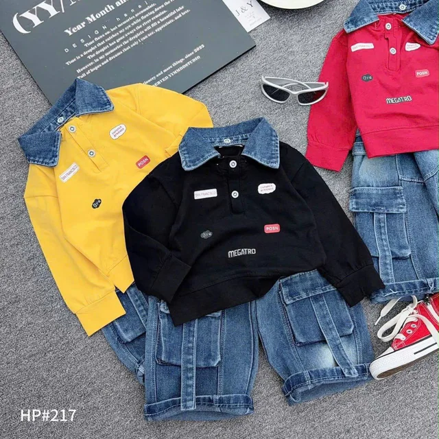 Ensemble vêtements enfant avec hauts colorés et shorts en jean