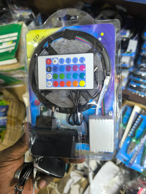Ruban LED multicolore avec télécommande