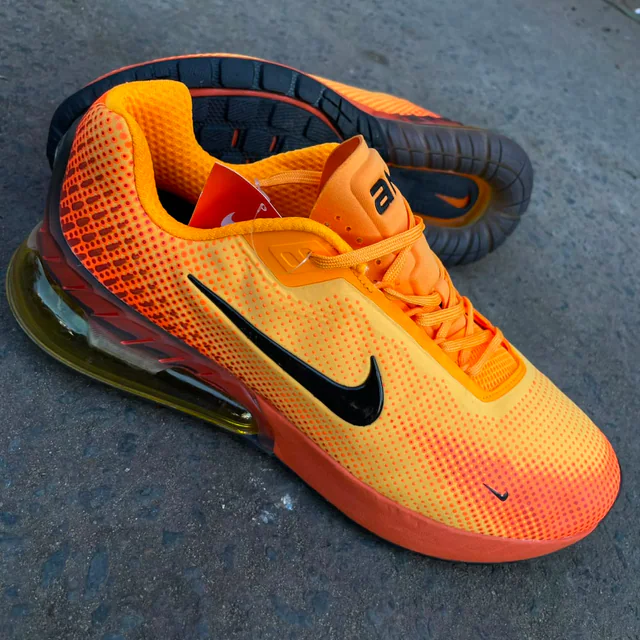 Baskets Nike Air Max colorées